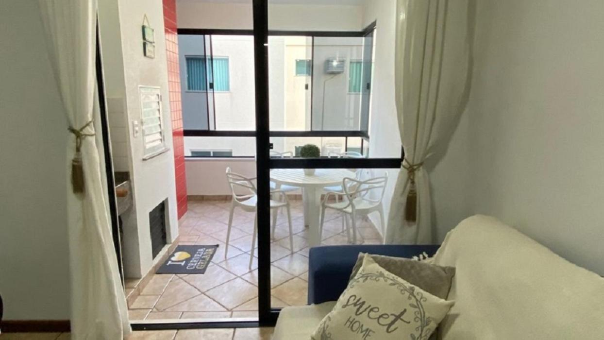 Bombas/ Bombinhas, A 50M Do Mar, Apartamento 2 Quartos, Com Churrasqueira Na Sacada, Ar E Wi-Fi Экстерьер фото