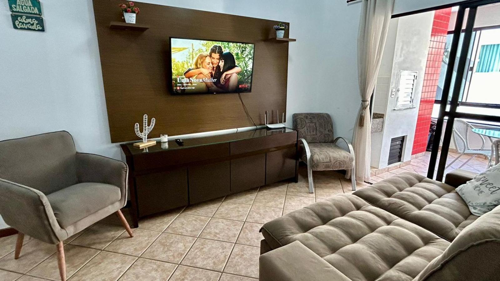 Bombas/ Bombinhas, A 50M Do Mar, Apartamento 2 Quartos, Com Churrasqueira Na Sacada, Ar E Wi-Fi Экстерьер фото